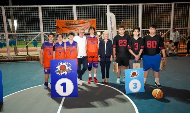 Gaziemir’de nefes kesen Streetball Turnuvası
