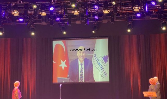 Başkan Soyer’e üç ödül birden