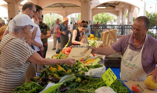 Çeşme’de Plastik Atıksız Üretici Pazarı