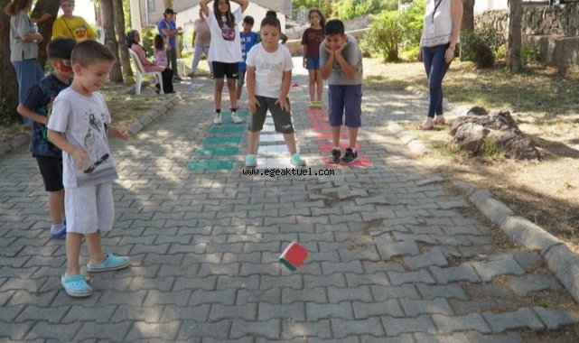 Cumhuriyet Mahallesi’nde yaşam sokağa taştı