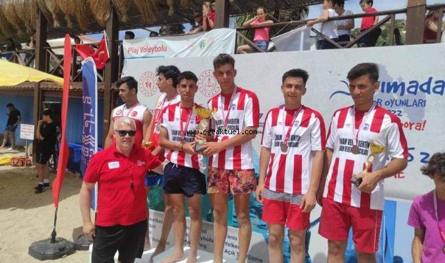 Efes Selçuklu sporcular Çeşme’den yedi birincilik ile döndü