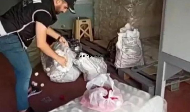 İzmir'de sahte etil alkol operasyonu, 30 ton ele geçirildi