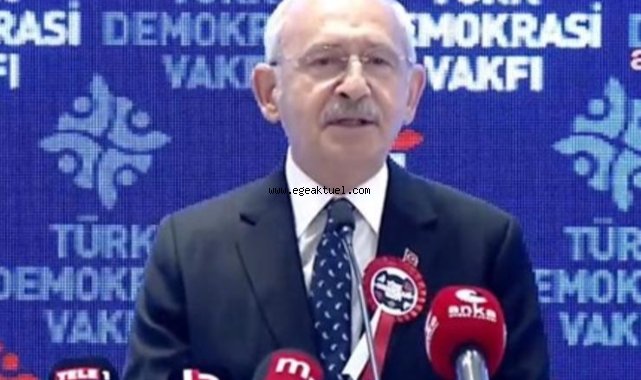 Siyasetçi gelmesini nasıl biliyorsa, gitmesini de bilmek zorundadır