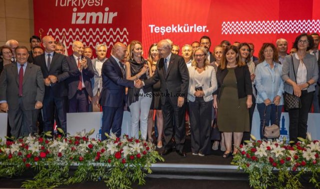 Soyer’den Kılıçdaroğlu ve CHP yönetimine İzmir sunumu