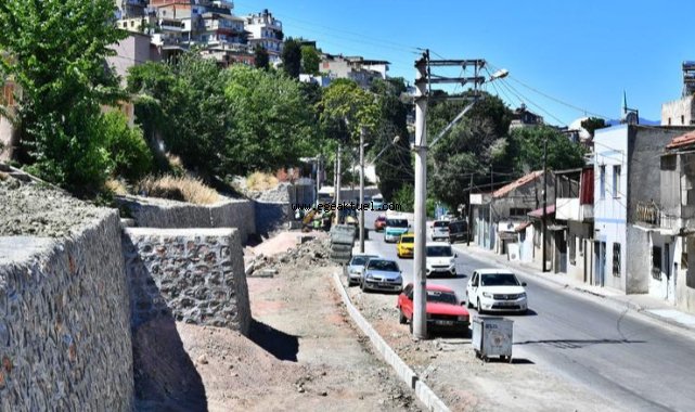İzmir Büyükşehir Belediyesi’nden Gürçeşme’de 30 yıllık soruna neşter