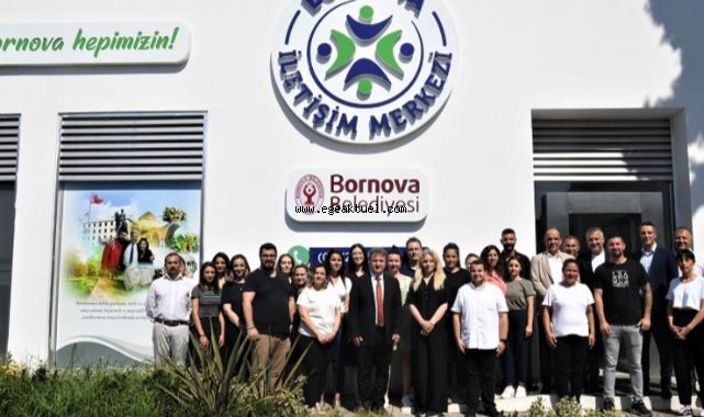 Bornova’da iletişimin merkezi oldu