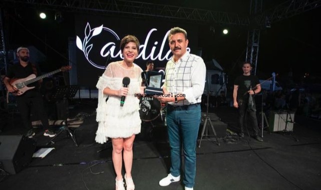 Çandarlı'yı Festival Coşkusu Sardı