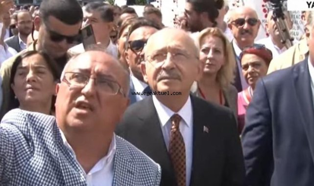 Kılıçdaroğlu'ndan  Deprem Anıtı'na ziyaret