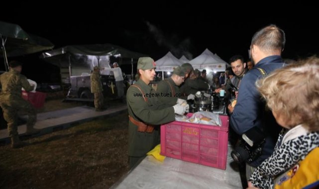  Kocatepe’de Atatürk imzası