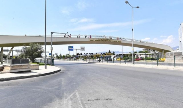 Konak’taki yaya üst geçidinde bakım çalışmaları başlıyor