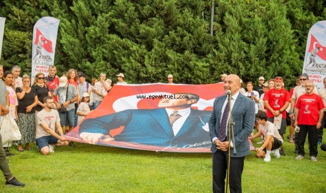 Zafer Yolu kafilesi tarihi yürüyüş için yola çıktı 