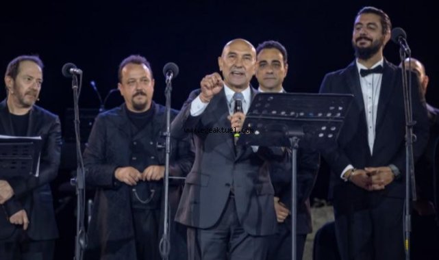 Bergama'daki tarihi gecede Başkan Soyer'den çağrı: 'Sunağımızı geri istiyoruz'