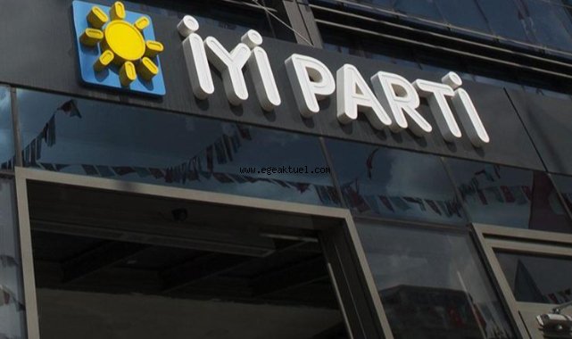 İYİ Parti'den istifa