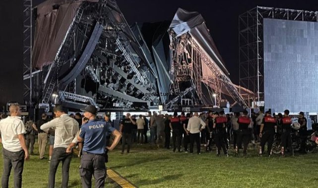 İzmir’de Tarkan’ın konser vereceği sahne çöktü