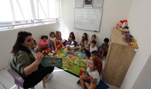 Nar Çiçekleri Okula Döndü