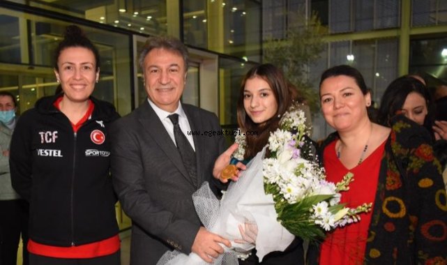 Bornovalı cimnastikçilerden bir madalya daha