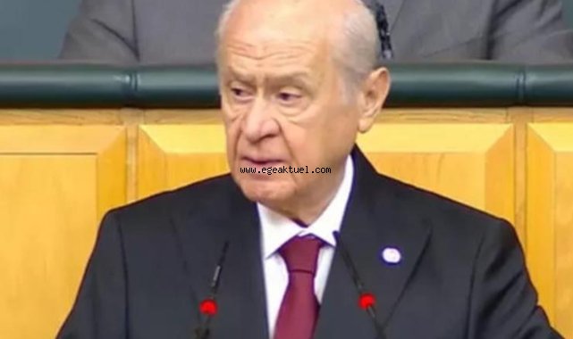 Dua et ki yerleşmiş bir demokrasimiz var