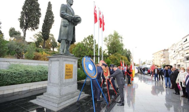 Bayraklı’da öğretmenlere coşkulu kutlama