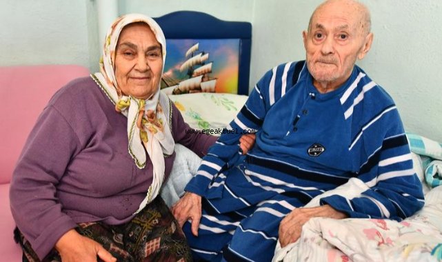 İzmir Büyükşehir Belediyesi’nin evde bakım hizmeti yüzleri güldürüyor