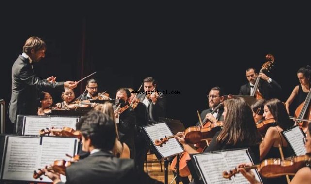 Karşıyaka’da dopdolu öğretmenler günü programı