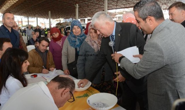 Torbalı’daki 59 üreticiye 214 küçükbaş desteği