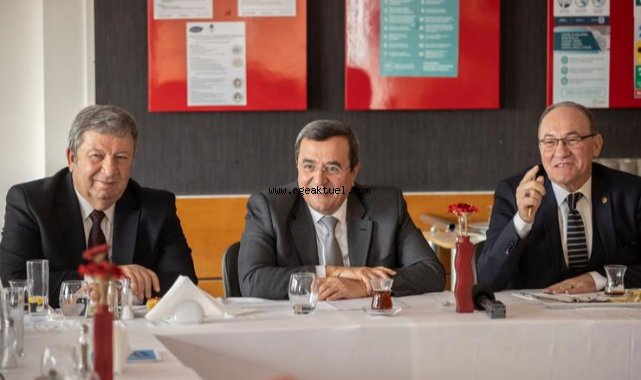 Batur’dan İZGEP toplantısında kentsel dönüşüm vurgusu