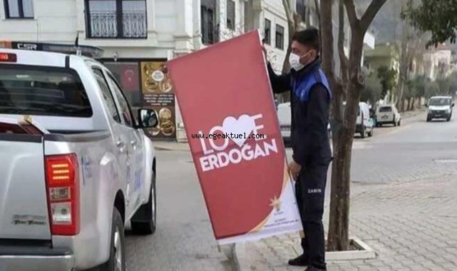 İzinsiz asılan ‘Love Erdoğan’ afişlerini kaldıran Başkan Sengel'e soruşturma
