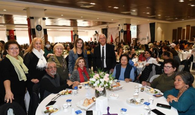 “Karabağlar Belediyesi tüm gücüyle yanınızda”