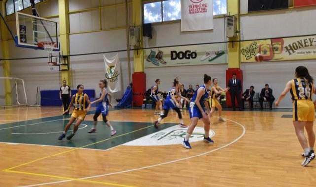 Menemen, İzmir Büyükşehir'i yendi