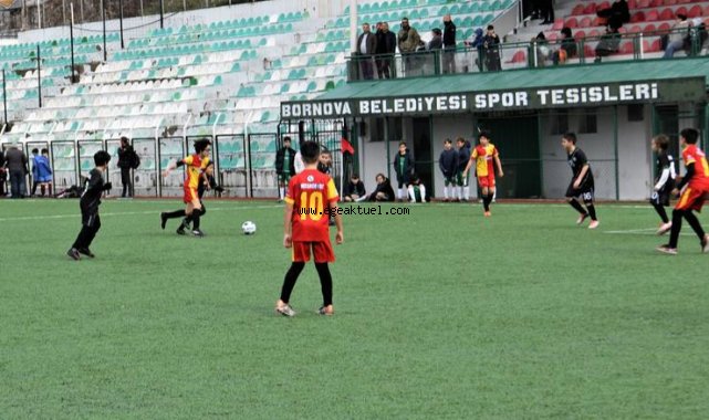 Bornova Belediyesi’nden Sömestr Şenliği