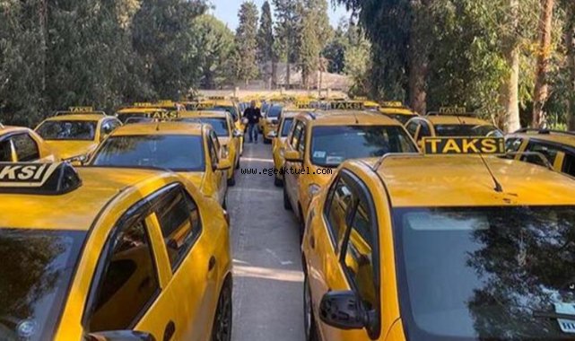 İzmir'de taksilerde indi-bindi ücreti 30 TL oldu