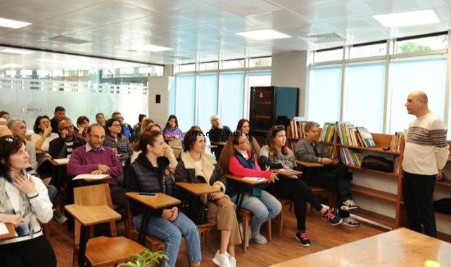 Karşıyaka’da mikrofiliz eğitimi