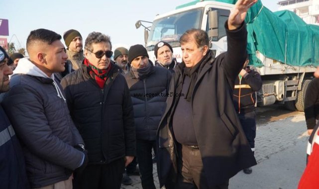 Başkan Tugay deprem bölgesinde