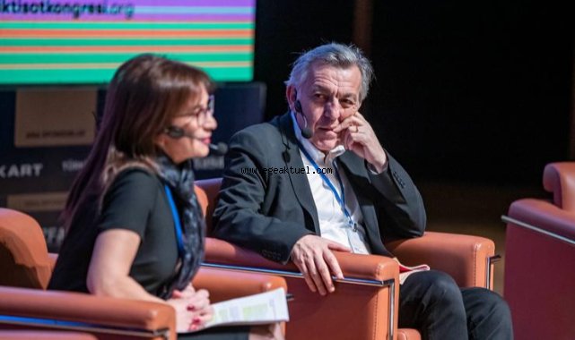 Bekir Ağırdır ve Özlem Kaygusuz Kadın ve İktisat Kongresi’nde konuştu