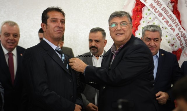 Bornova’da CHP’ye 300 kişilik katılım