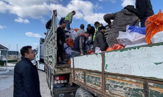 Dikili Belediyesi'nden afet bölgesine soba, odun ve kömür desteği