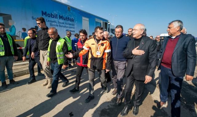 İzmir Büyükşehir'in Hatay’daki koordinasyon merkezini ziyaret etti