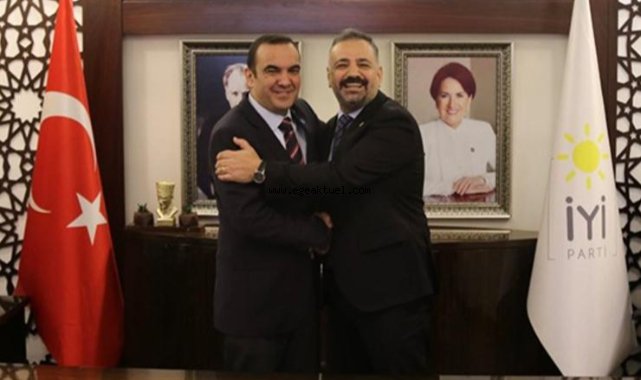 İzmir'de Millet İttifakı'ndan birlik fotoğrafı