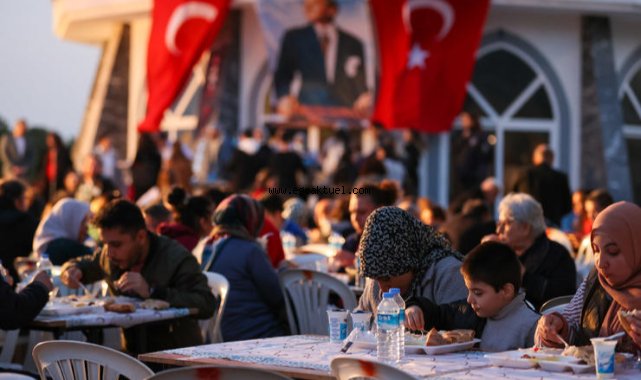 Bucalılar iftarda buluştu