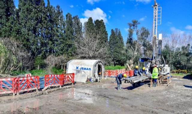 İzmir’in yerleşime uygun bölgeleri bu çalışmayla belirleniyor