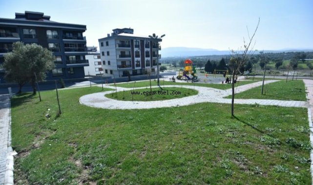 Kemalpaşa’nın park ve yeşil alanları genişliyor