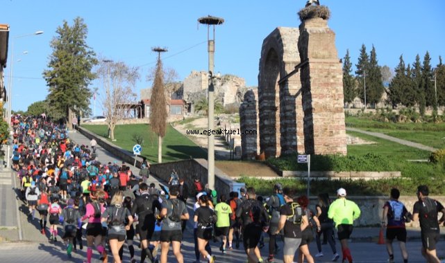 Sporcular depremzedeleri unutmadı...