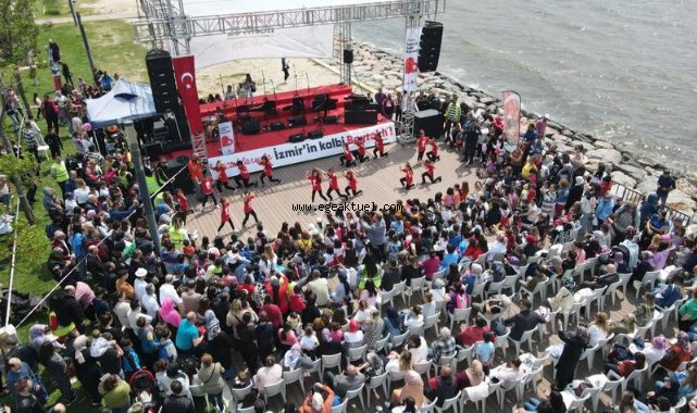 Bayraklı’da binlerce çocukla 23 Nisan coşkusu!