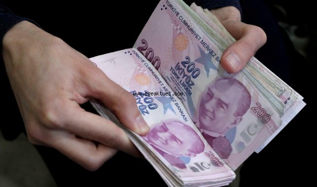 Emeklilerin maaş ve ikramiye ödemelerinin ne zaman yapılacağı belli oldu