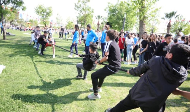 Bayraklı’da 19 Mayıs şenliklerine davet