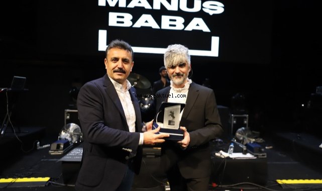 Dikili’de 19 Mayıs coşkusu yaşandı