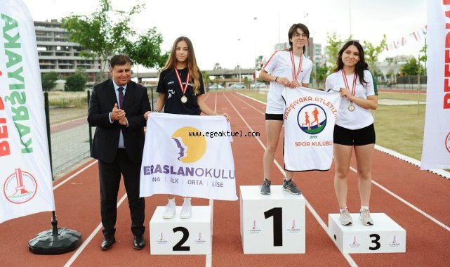 Karşıyakalı genç atletler 19 Mayıs için piste çıktı