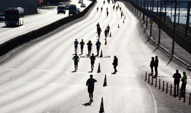 “Maratonİzmir” için geri sayım sürüyor