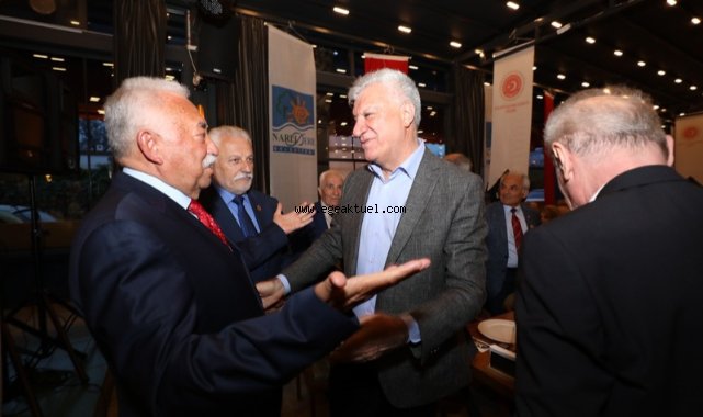Narlıdere’de İzmir’e hizmet edenlere vefa gecesi