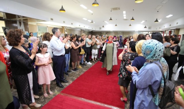 Bayraklılı kadınların sergisi göz kamaştırdı